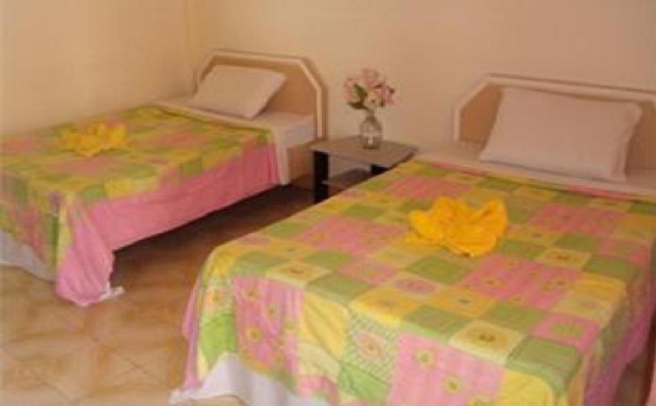 Alliyah'S Beach Resort Balabag  Номер фото