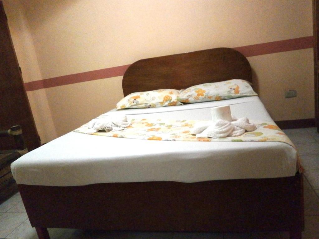 Alliyah'S Beach Resort Balabag  Номер фото