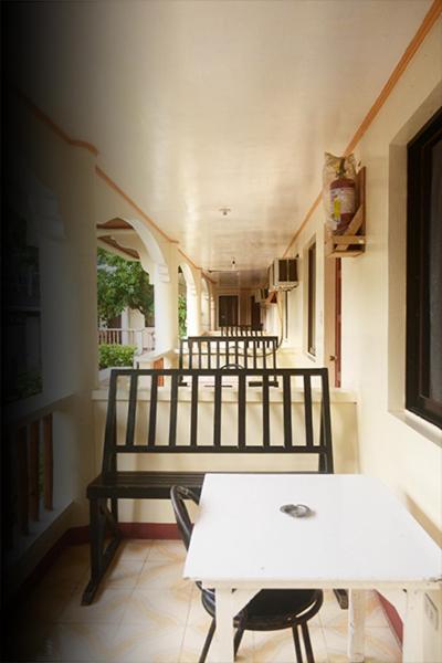 Alliyah'S Beach Resort Balabag  Экстерьер фото