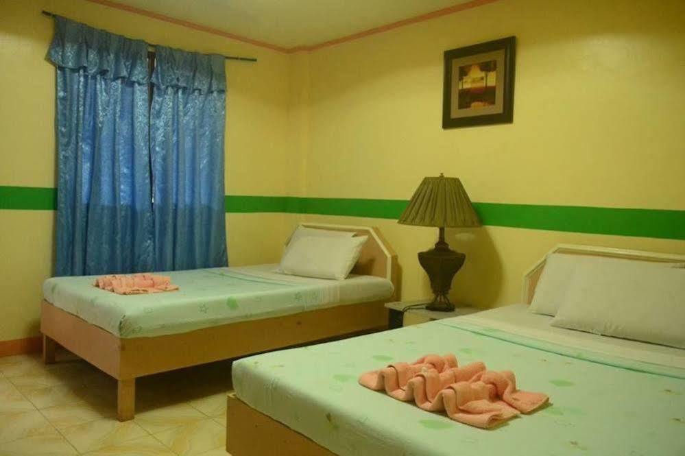 Alliyah'S Beach Resort Balabag  Экстерьер фото