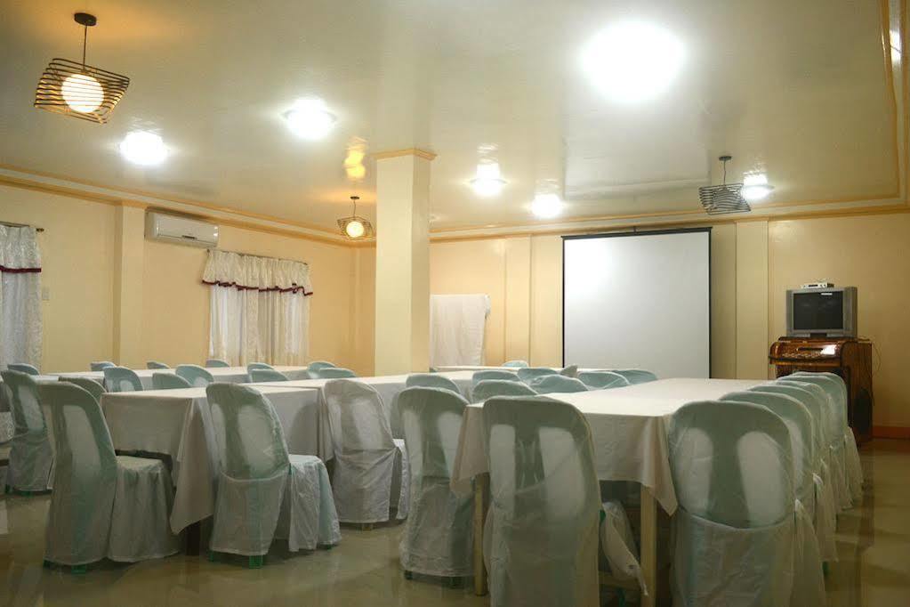 Alliyah'S Beach Resort Balabag  Экстерьер фото