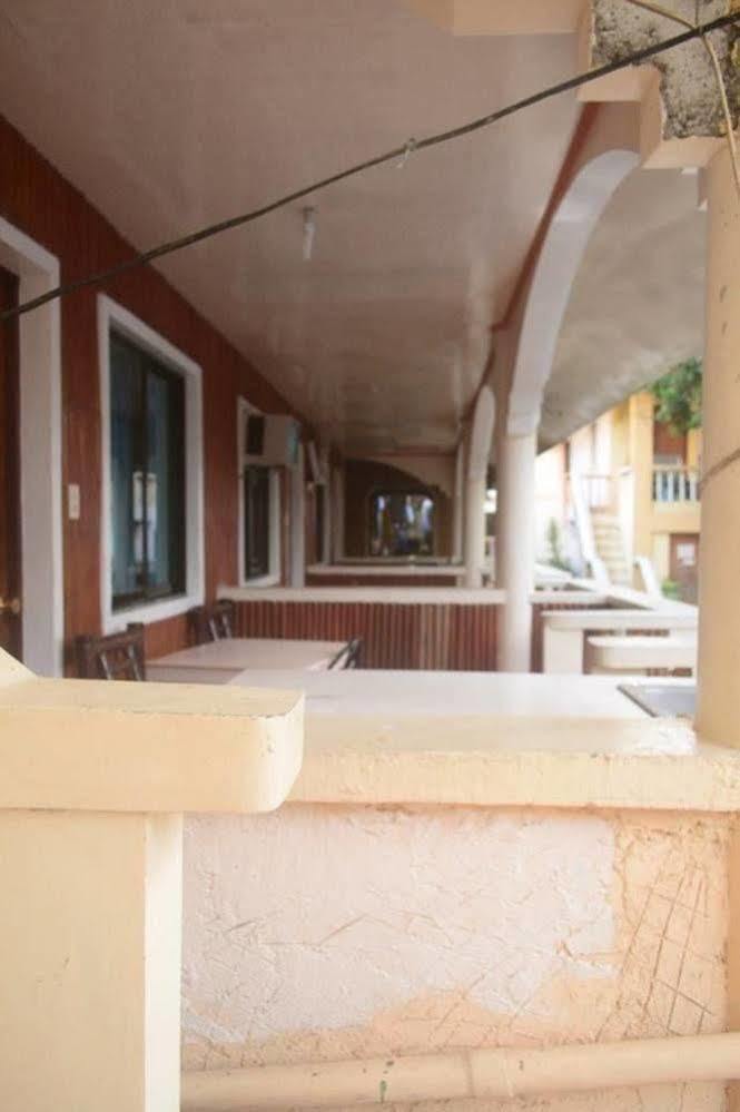 Alliyah'S Beach Resort Balabag  Экстерьер фото